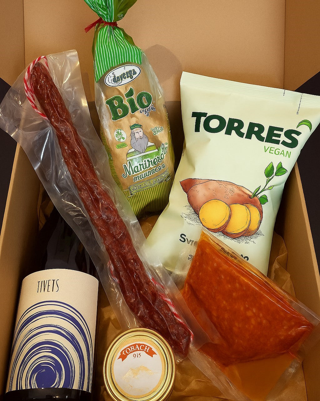GOURMET PRODUCTS BOX WITH NATURAL WINE