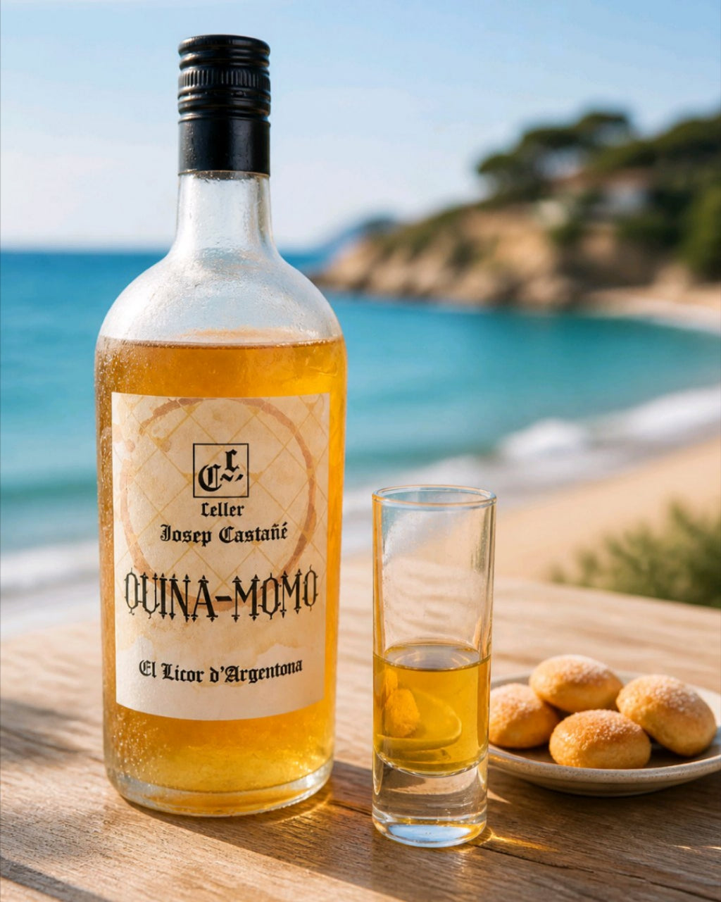 QUINA MOMO | Licor Centenario |